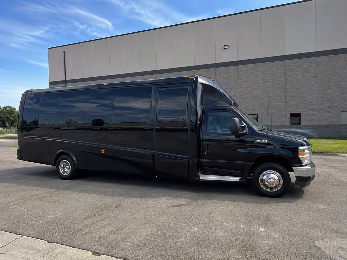 20 passenger minibus