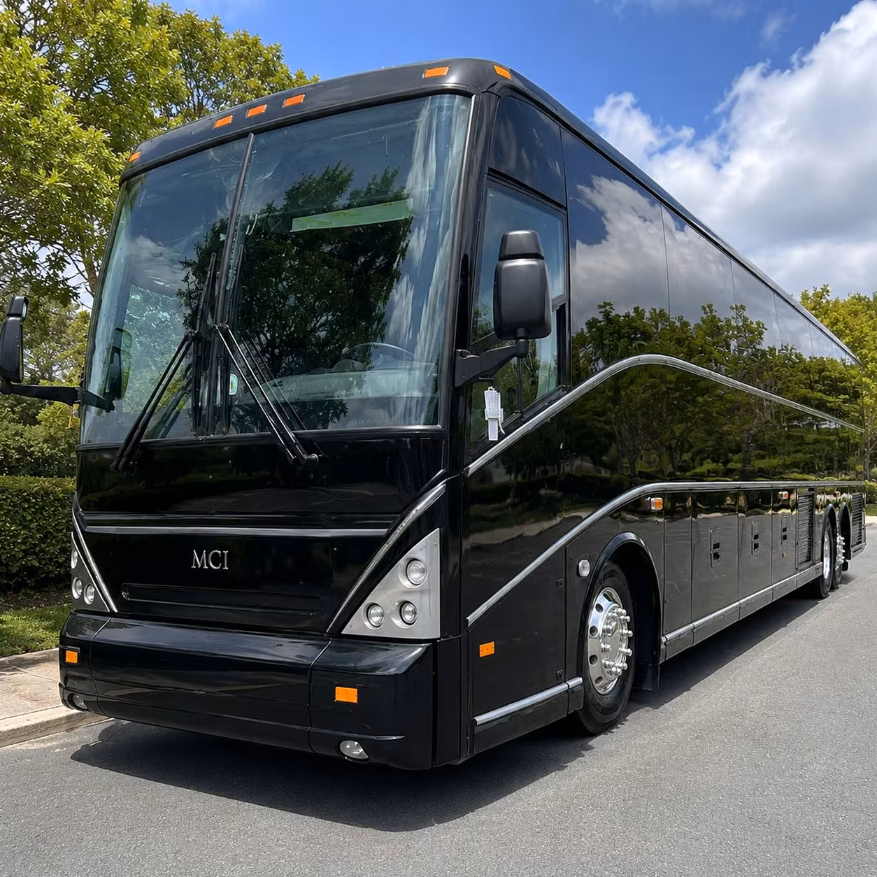 charter buses for newport news corporate events and employee shuttles