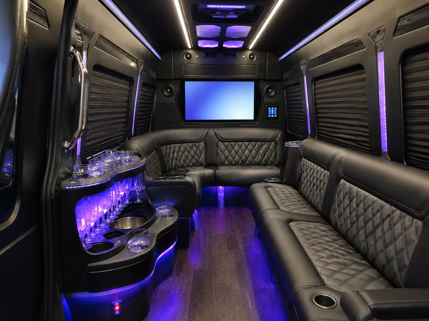 look no further for newport news concert festival and sporting event transportation