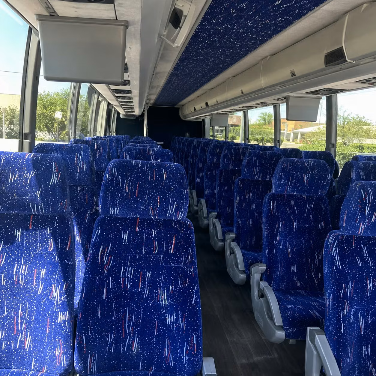 newport news 56 passenger charter bus rental
